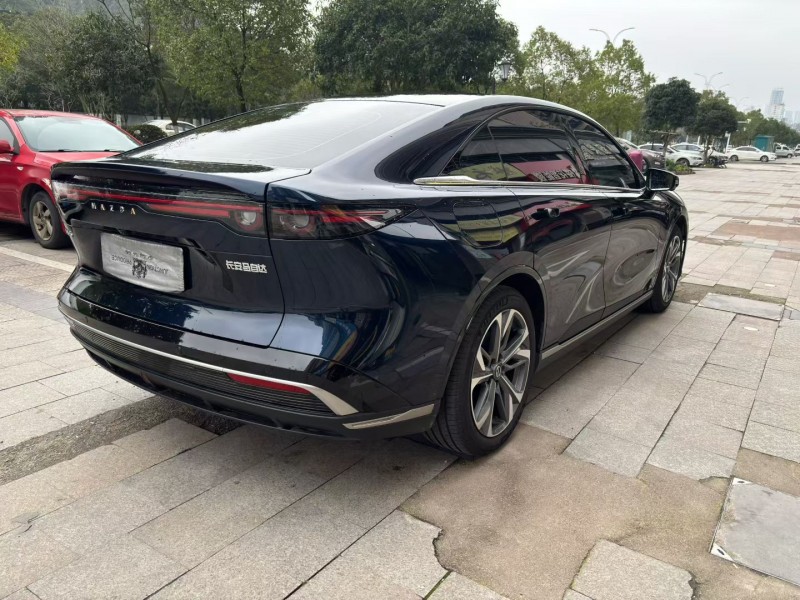 宜春25年马自达EZ68