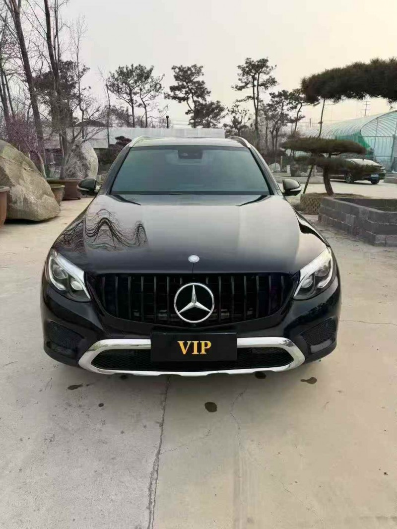 青岛16年奔驰GLC1