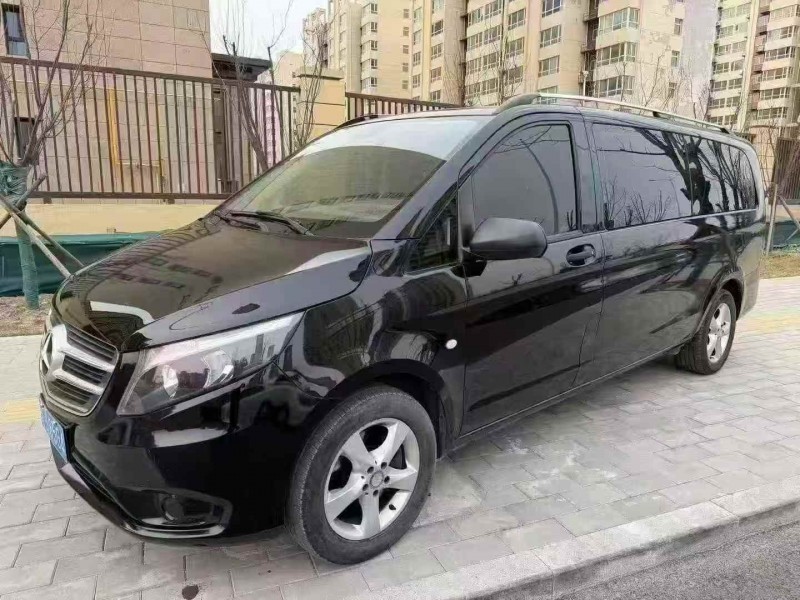 保定18年奔驰威霆3