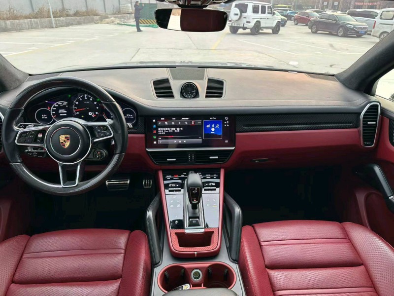 石家庄22年保时捷卡宴6