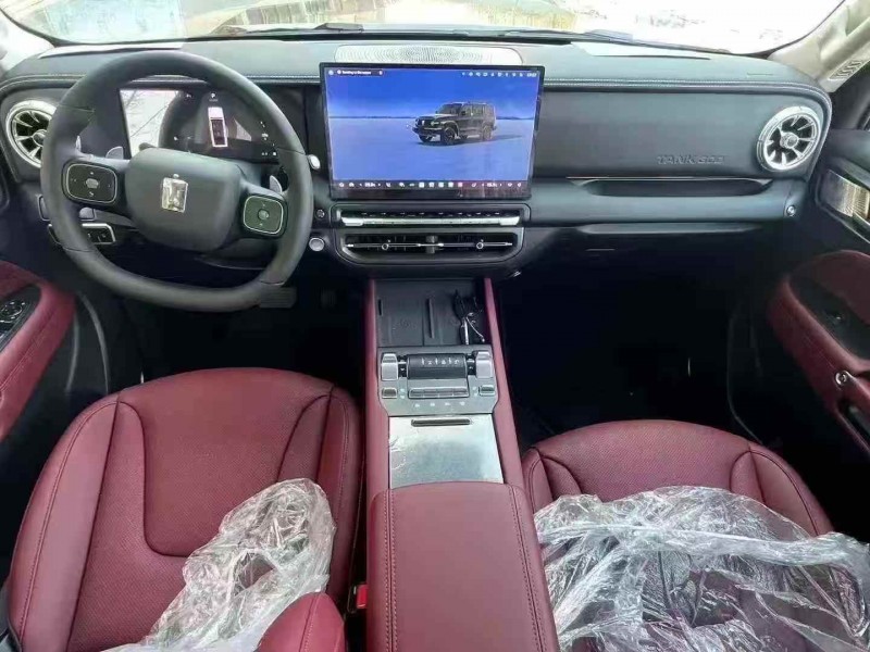 保定26年长城汽车坦克4