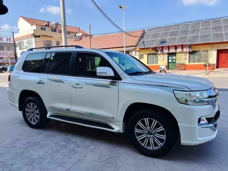 枣庄15年丰田普拉多3