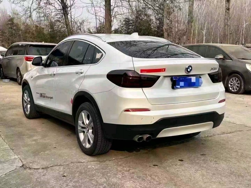 东营16年宝马X48