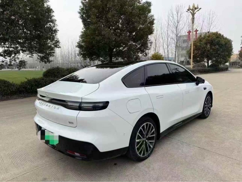 常州25年零跑汽车C019