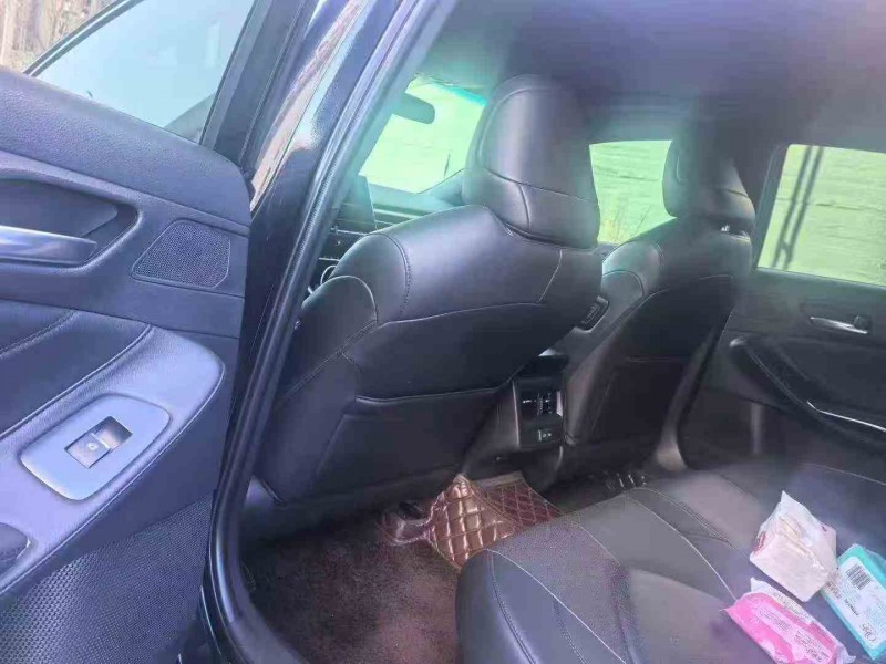 邯郸23年丰田亚洲龙4