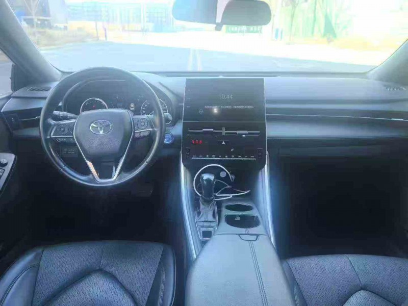 邯郸23年丰田亚洲龙6