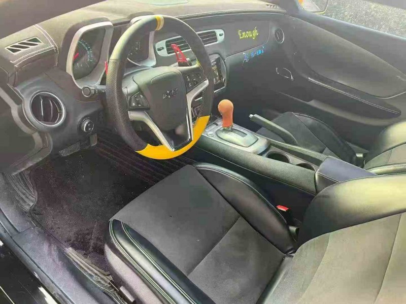 东营16年雪佛兰科迈罗6