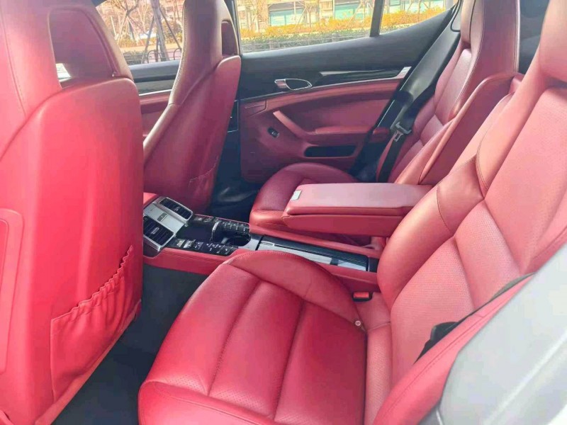 绍兴15年保时捷帕拉梅拉4