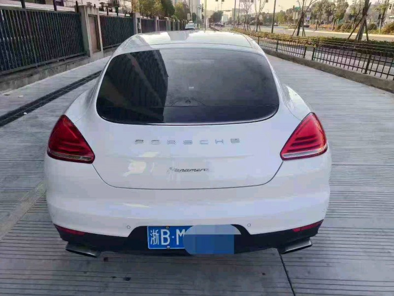 绍兴15年保时捷帕拉梅拉5