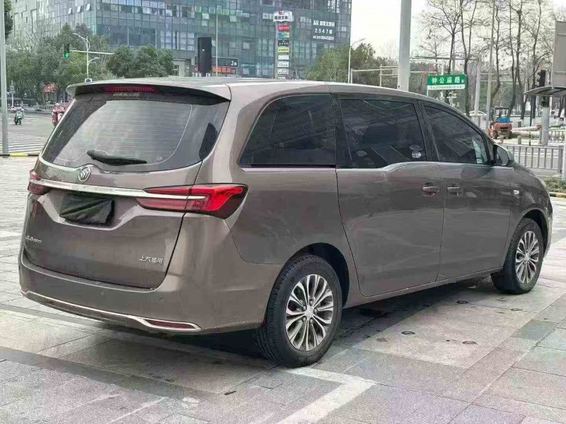 嘉興21年別克GL87