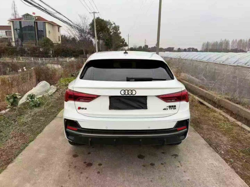 嘉兴24年奥迪Q38