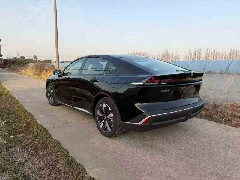 嘉兴25年长安汽车深蓝7