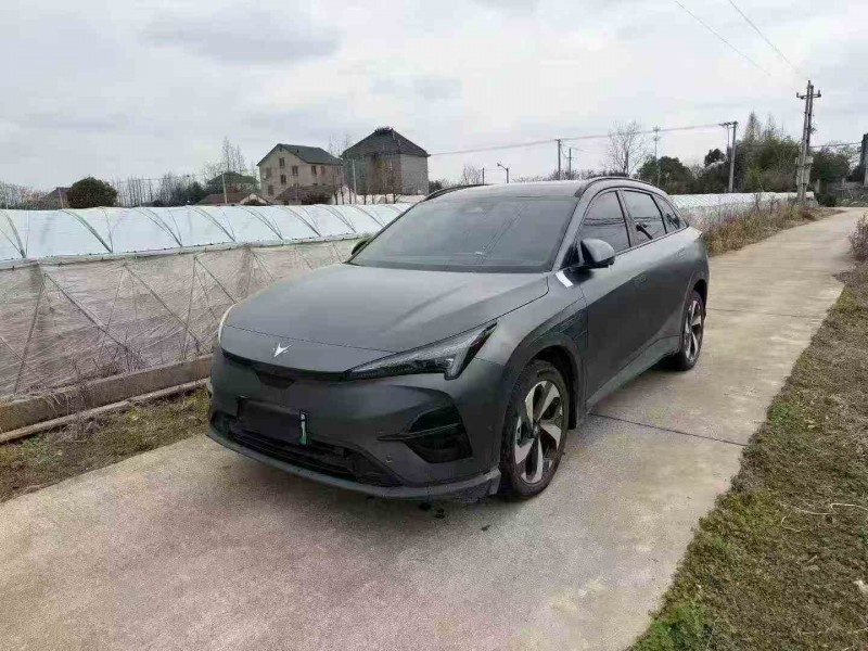 嘉兴25年极狐汽车阿尔法2