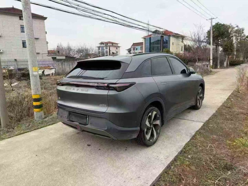 嘉兴25年极狐汽车阿尔法7