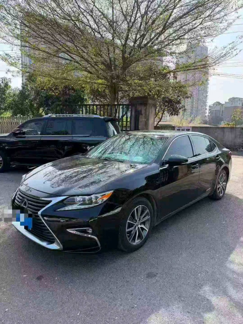 北海16年雷克萨斯ES2