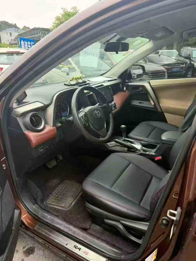 梧州14年丰田RAV43