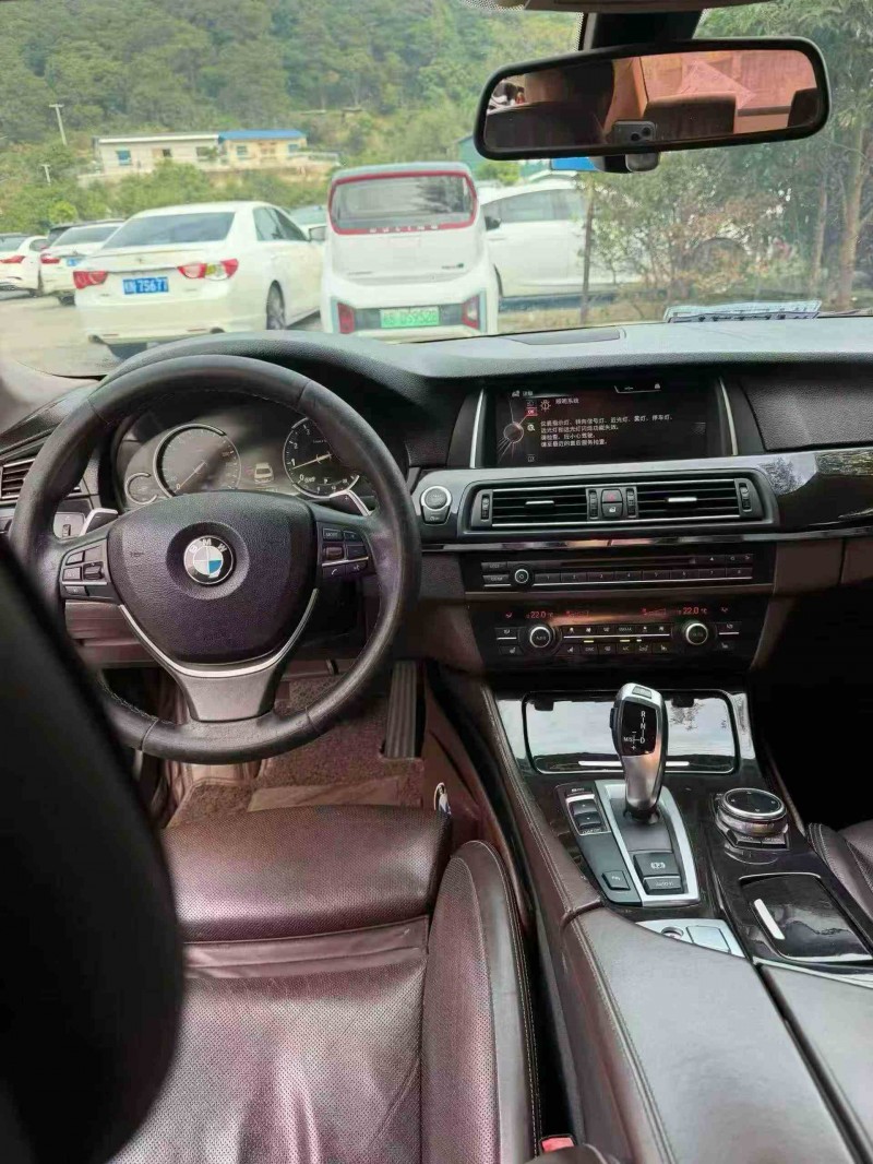 贵港15年宝马5系4