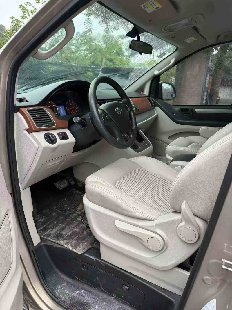 桂林17年大通G103