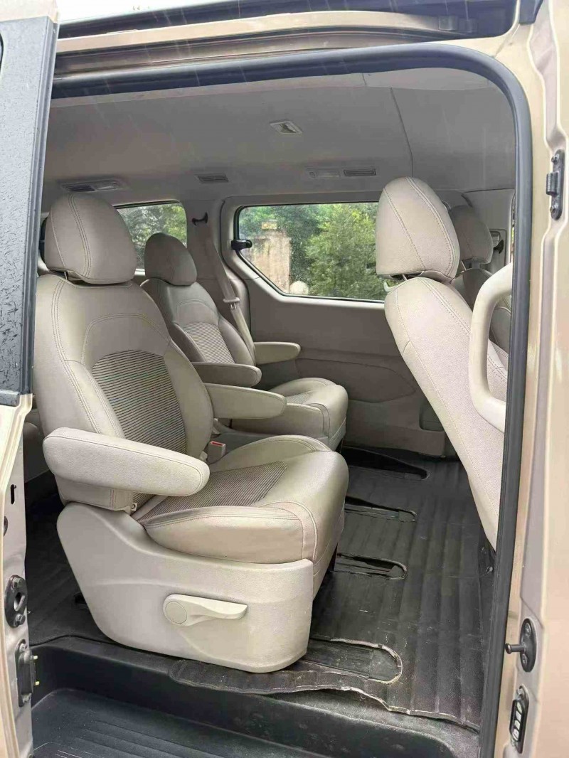 桂林17年大通G104