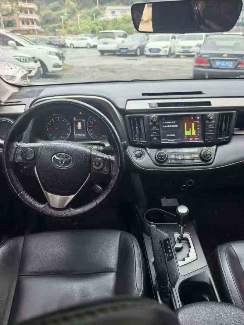 钦州17年丰田RAV4荣放4
