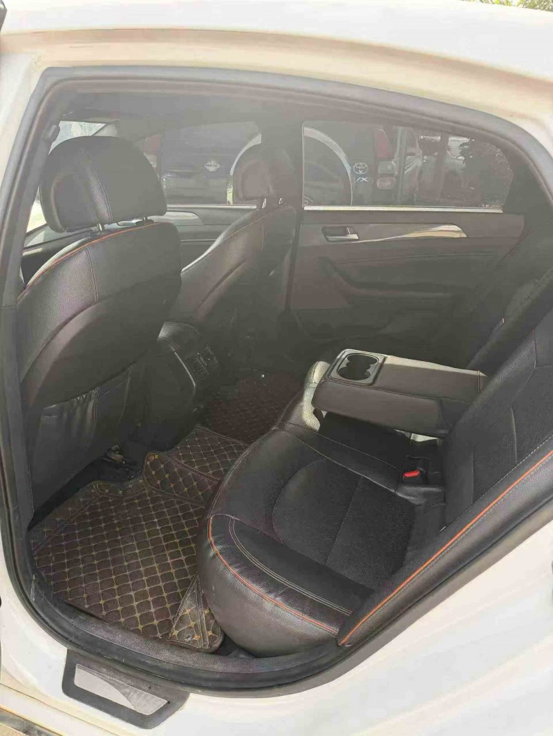 梧州17年宝沃BX75