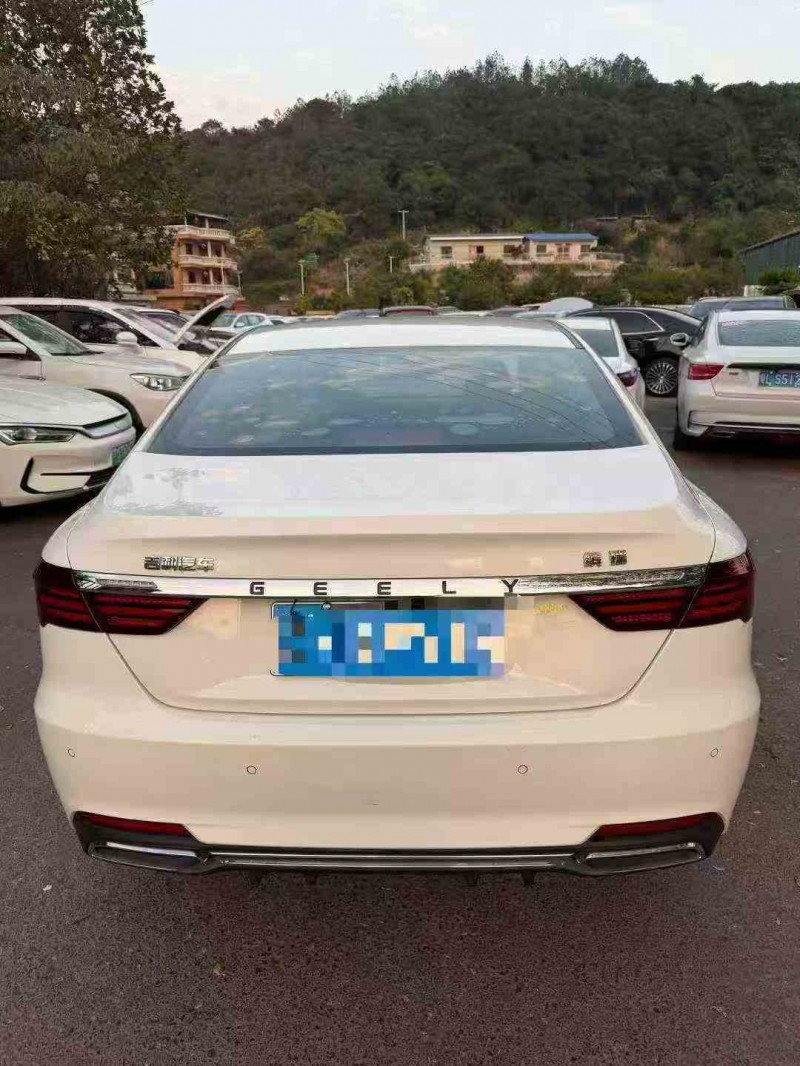 贵港20年吉利缤瑞6