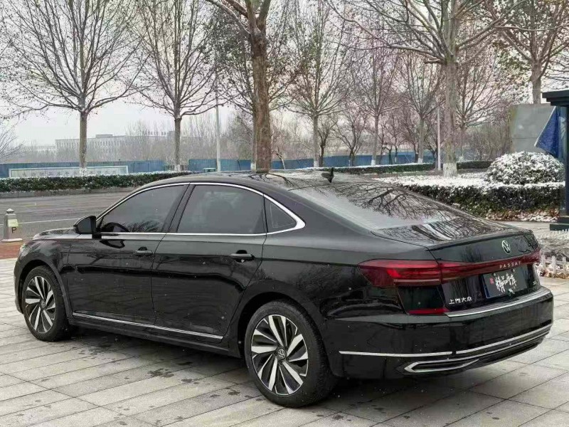 青岛22年大众帕萨特7