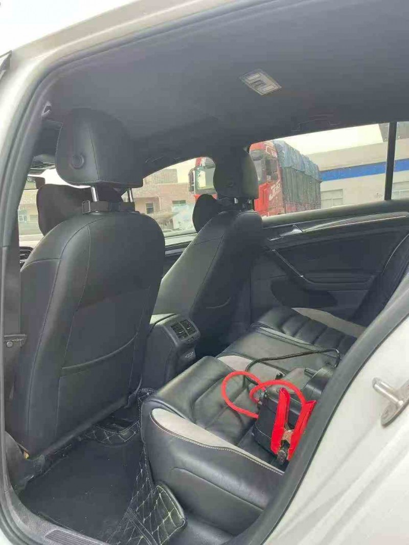 佛山19年大众高尔夫5