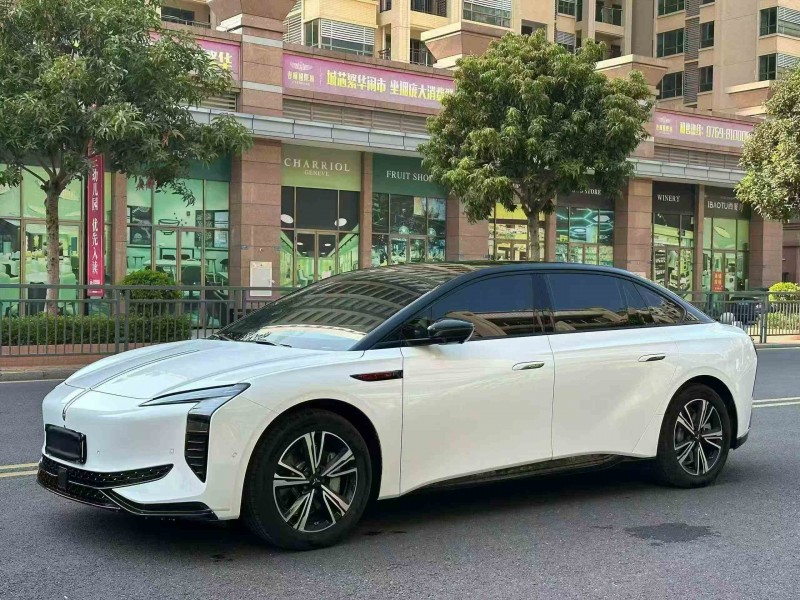 汕头25年红旗EH72