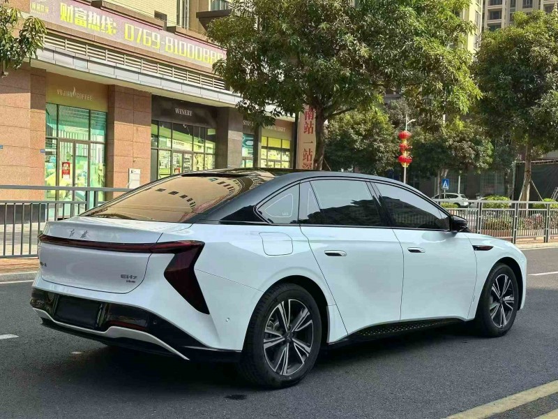 汕头25年红旗EH77