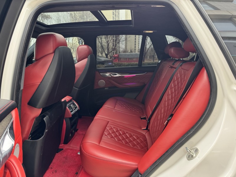 济宁14年宝马X56