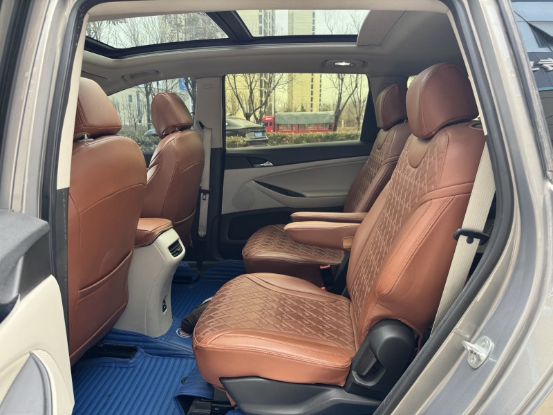 济宁20年别克GL66