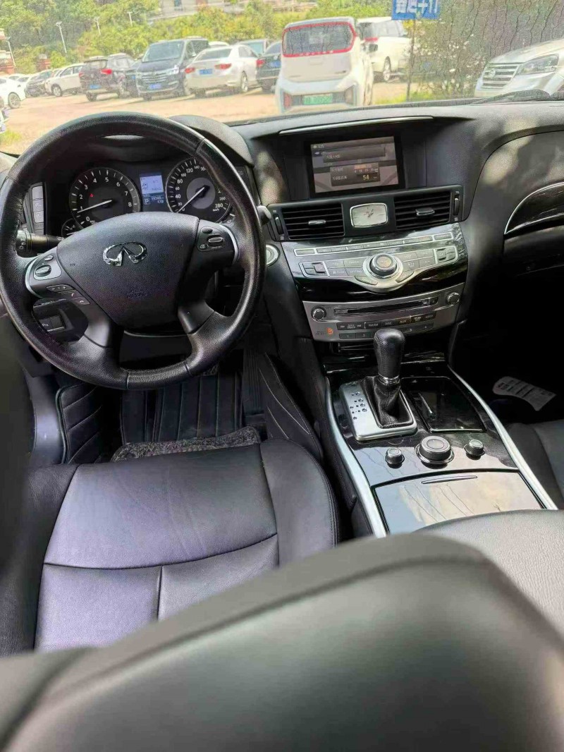 北海17年英菲尼迪Q704