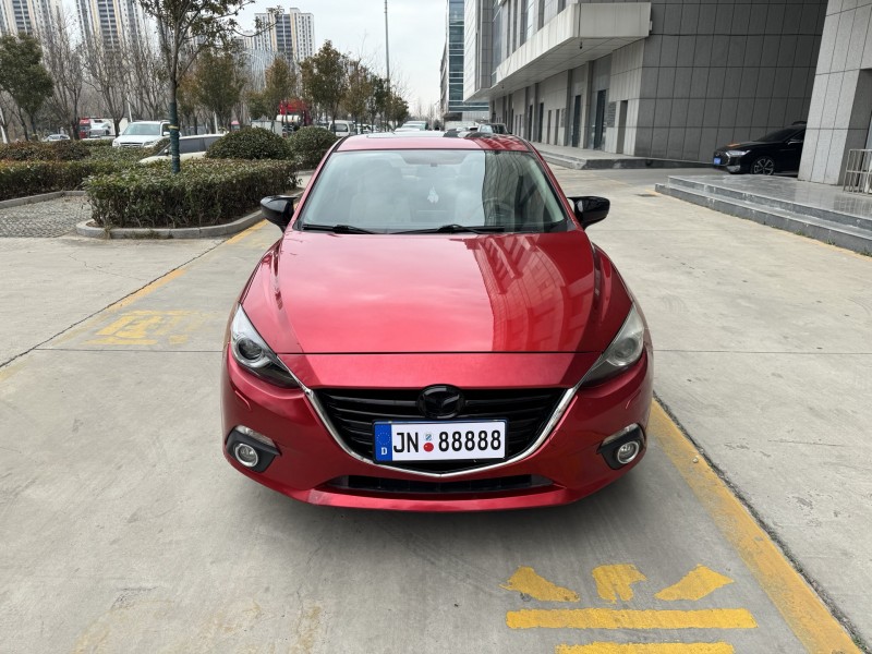 济宁15年马自达昂克赛拉1