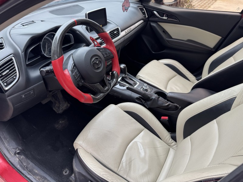 济宁15年马自达昂克赛拉4