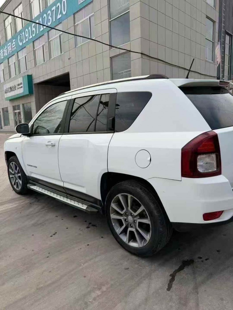 枣庄14年Jeep指南者7