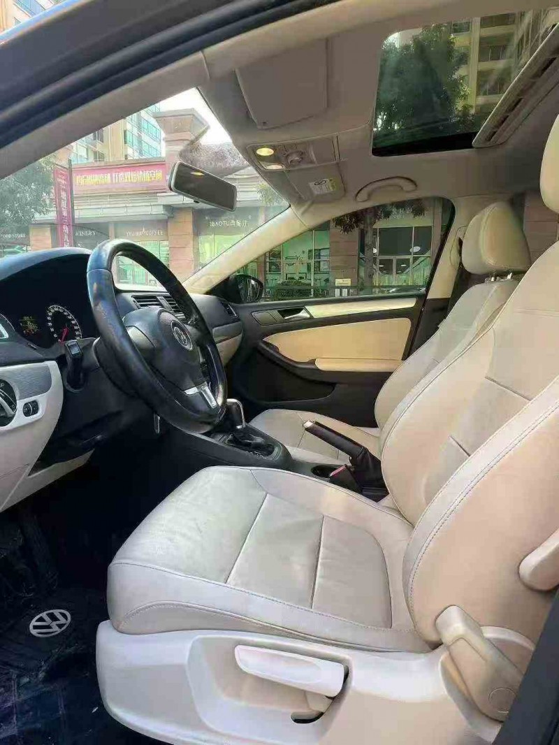 佛山14年大众速腾6