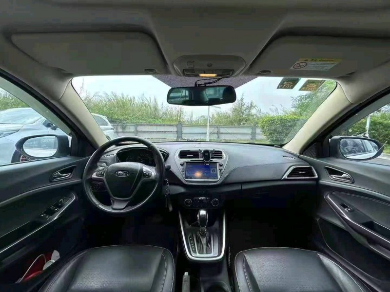 广州17年福特福睿斯4