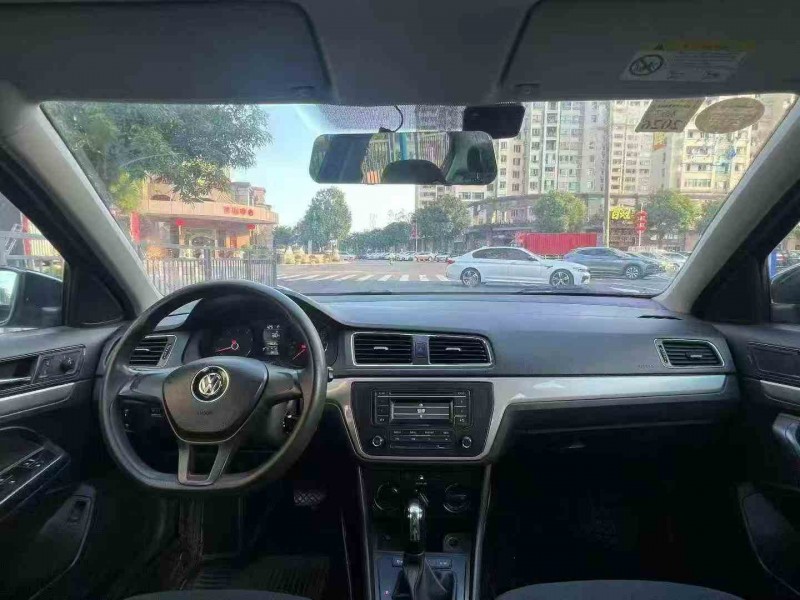 江门18年大众朗逸7