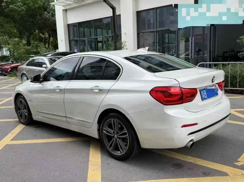 广州18年宝马1系6