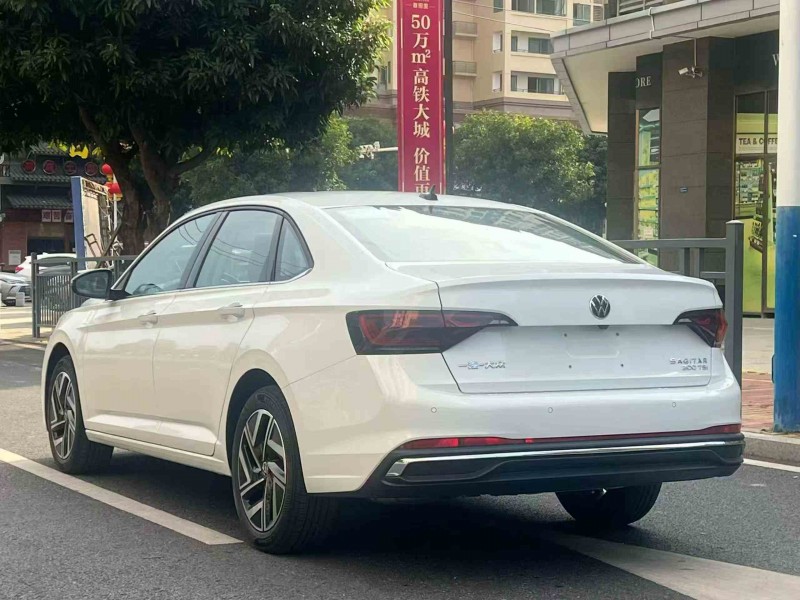 珠海25年大众速腾7