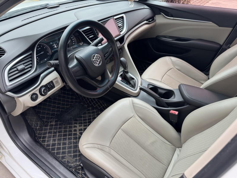 济宁17年别克英朗4