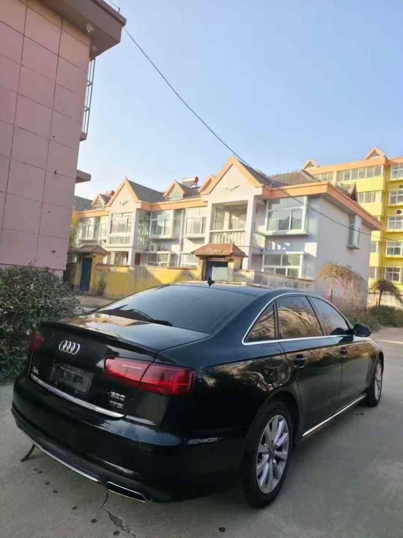 济宁17年奥迪A6L7