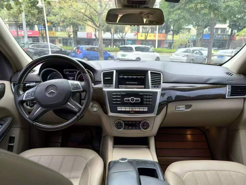 广州13年奔驰GL6