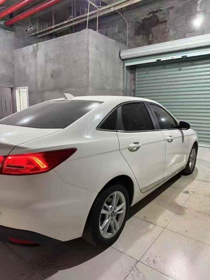 常州20年福特福睿斯7