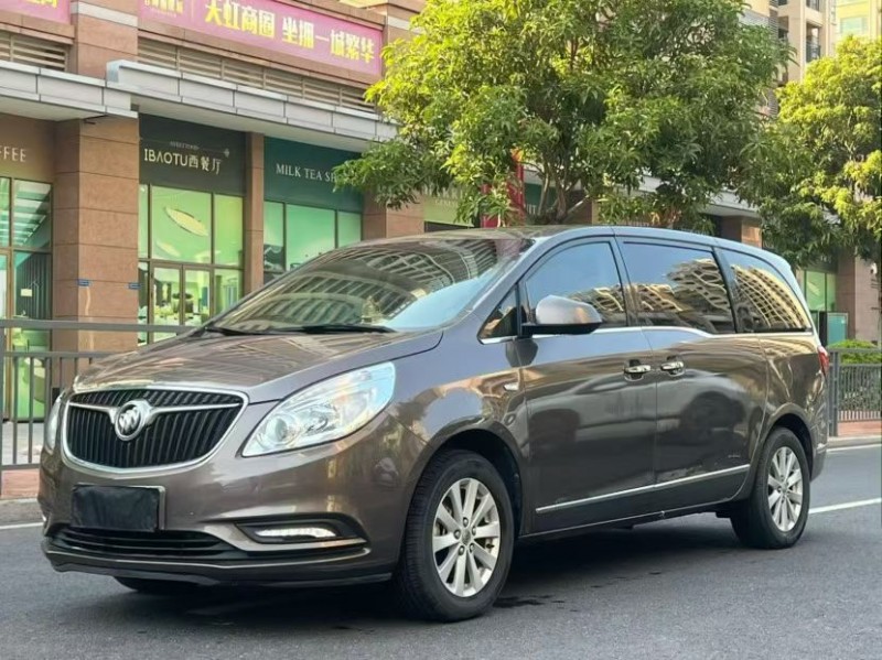 东莞18年别克GL86