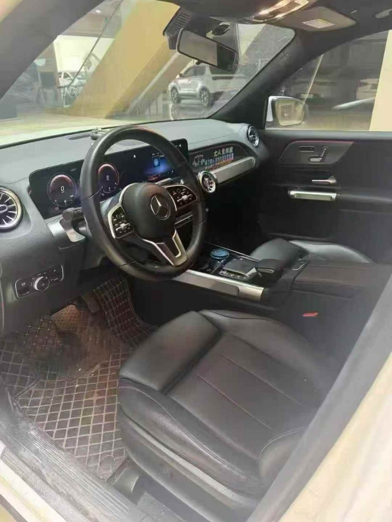 淮南21年奔驰GLB4