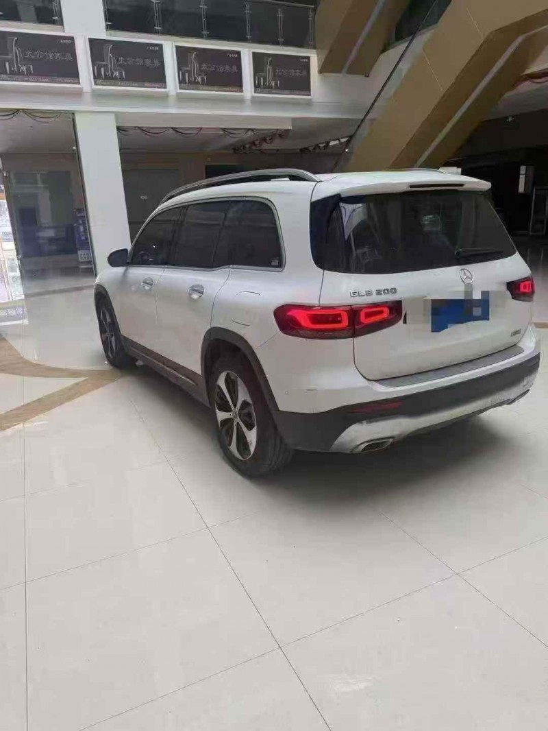 淮南21年奔驰GLB8