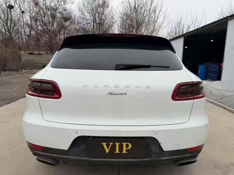 潍坊17年保时捷Macan9