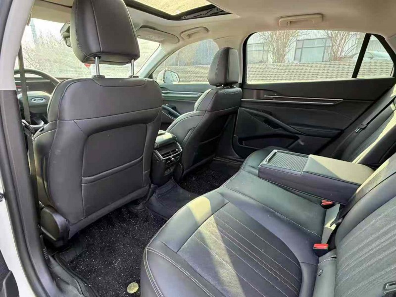 青岛25年福特蒙迪欧5